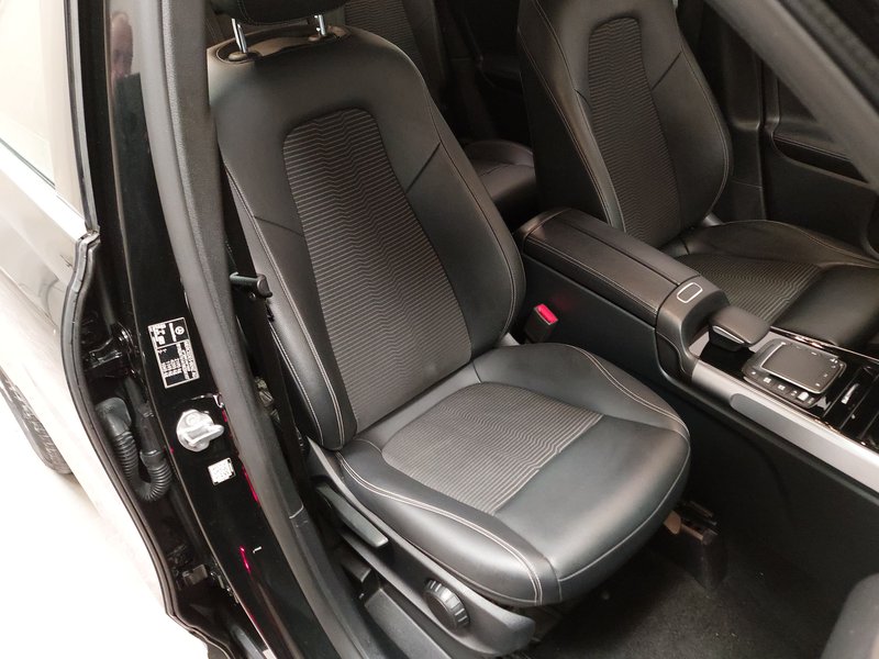 Mercedes-Benz GLB 220 d automatik Progressive • ACC • AHK — 10