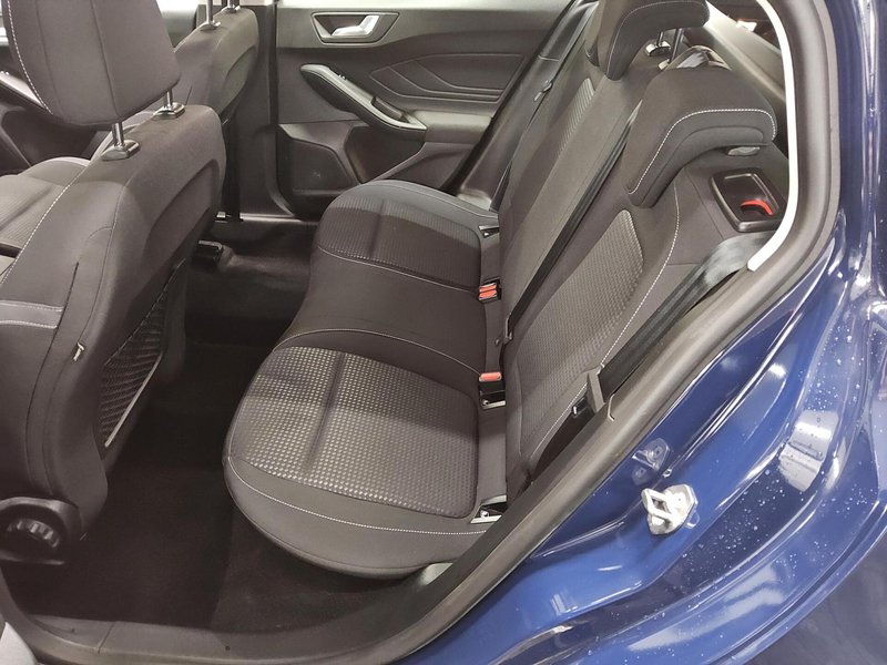 Ford Focus Turnier 1.5 EcoBlue automatik Cool&Connect • 360° kamera • ACC — 13