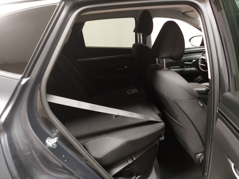 Hyundai Tucson 1.6 automatik CRDi 4WD Trend • ACC • električna peta vrata — 11