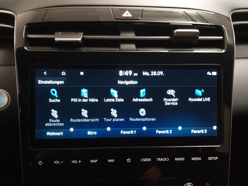 Hyundai Tucson 1.6 automatik CRDi 4WD Trend • ACC • električna peta vrata — 19