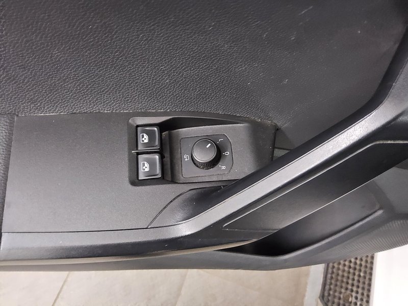 Seat Ibiza 1.0 TSI Style • Full LED • alu felge — 10
