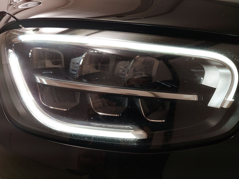 Mercedes-Benz GLC 300 e 4MATIC automatik • ACC • Električna peta vrata — 17