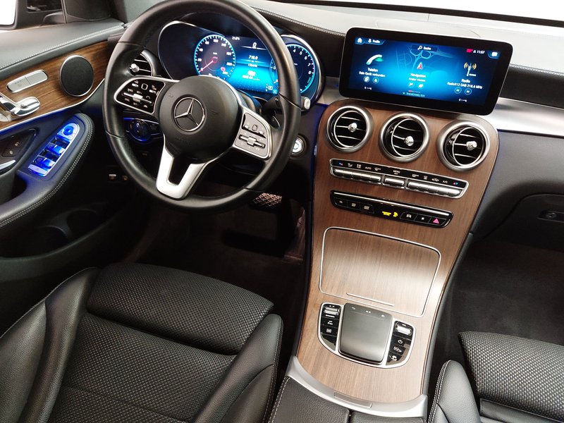 Mercedes-Benz GLC 300 e 4MATIC automatik • ACC • Električna peta vrata — 19