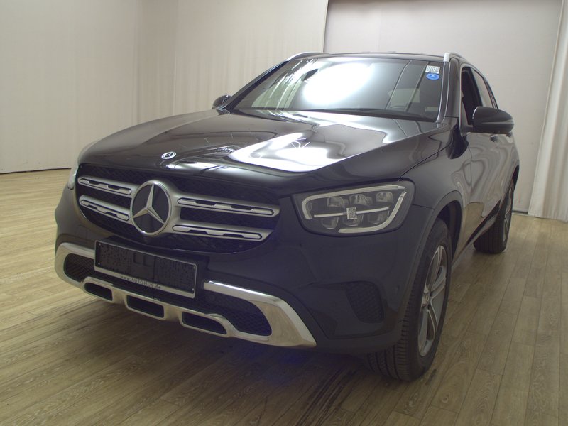 Mercedes-Benz GLC 300 e 4MATIC automatik • ACC • Električna peta vrata — 2