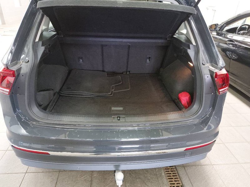 Volkswagen Tiguan 2.0 TDI automatik Highline • AHK • bežično punjenje — 19