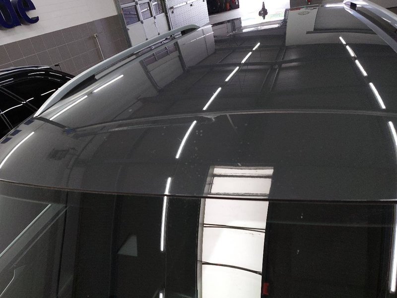 Volkswagen Tiguan 2.0 TDI automatik Highline • AHK • bežično punjenje — 8