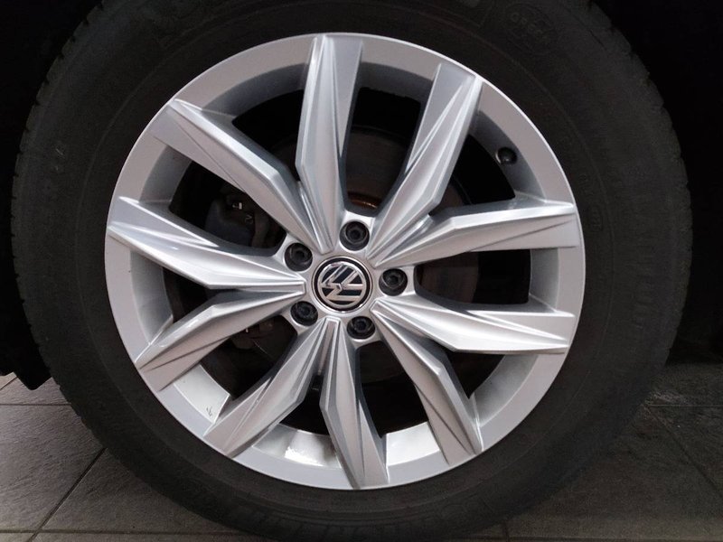 Volkswagen Tiguan 2.0 TDI automatik Highline • AHK • bežično punjenje — 9