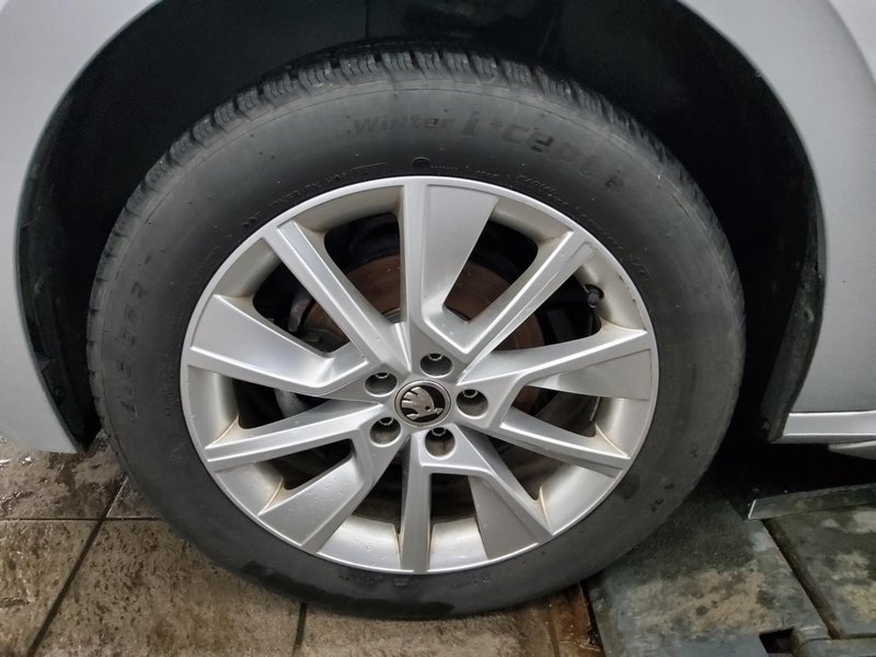 Škoda Kamiq 1.5 TSI automatik Style • ACC • Full LED — 11