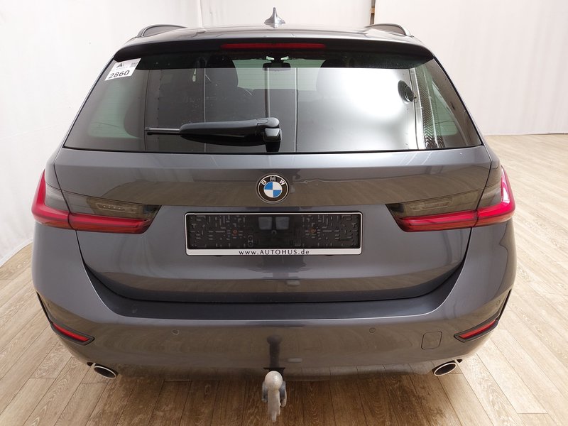 BMW 318d Touring automatik Advantage • ACC • kuka za vuču — 14