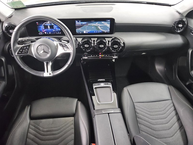 Mercedes-Benz A 200 d automatik • LED • digitalni instrumenti — 5