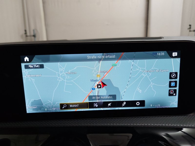 Mercedes-Benz A 200 d automatik AMG Line • 360° kamera • Kuka za vuču (AHK) — 19