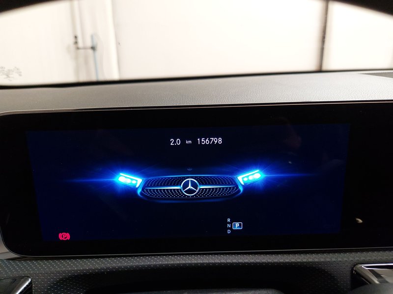 Mercedes-Benz A 200 d automatik AMG Line • 360° kamera • Kuka za vuču (AHK) — 21
