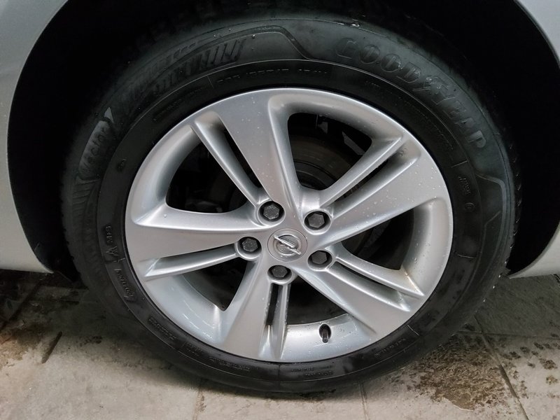 Opel Insignia ST 1.5 D Business Edition automatik • LED • navigacija — 10