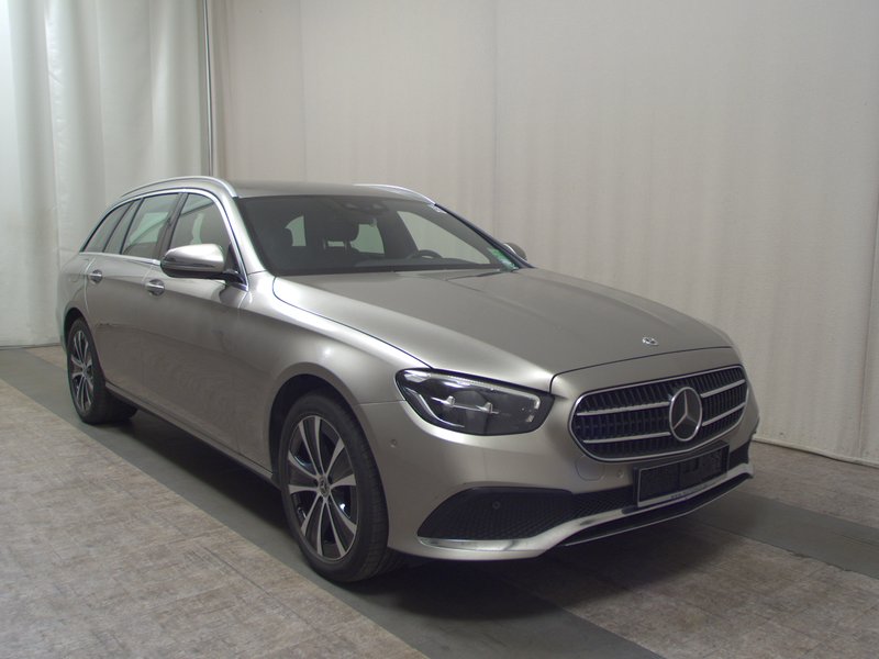 Mercedes-Benz E 300 e karavan automatik Avantgarde • ACC • LED — 3