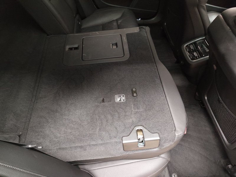 Volvo V90 B4 D Momentum Pro automatik • ACC • AHK — 11