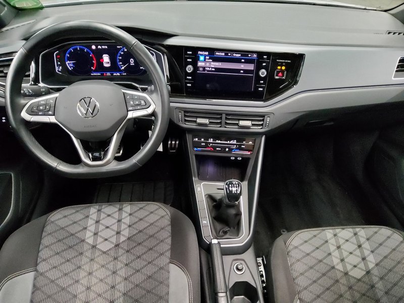 Volkswagen Taigo 1.0 TSI R-Line • ACC • digitalni instrumenti — 5
