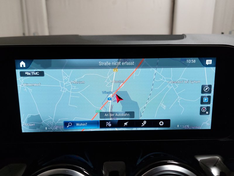 Mercedes-Benz B 200 d Style automatik • AHK • digitalni instrumenti — 18