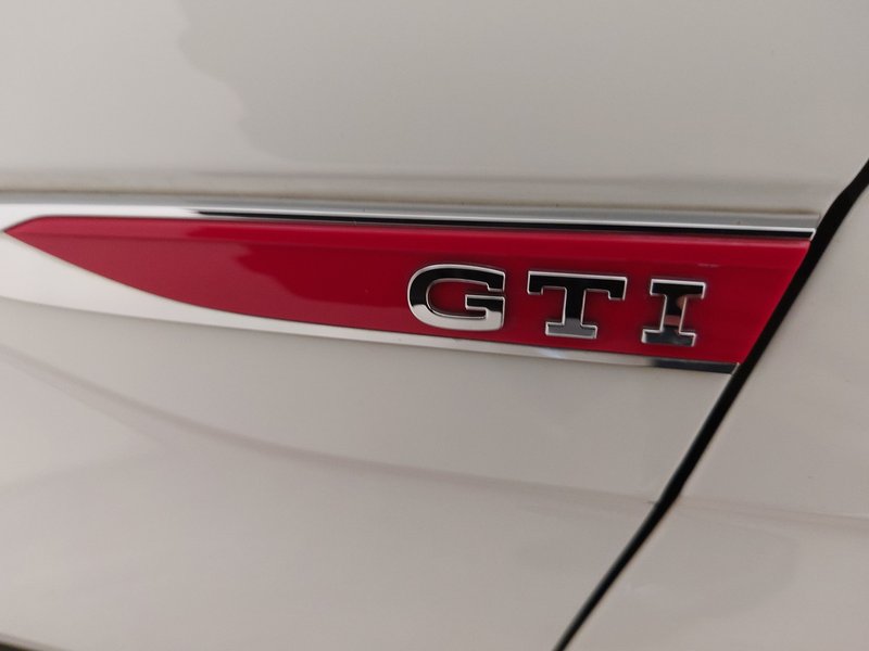 Volkswagen Polo 2.0 GTI automatik • Full LED • digitalni instrumenti — 17
