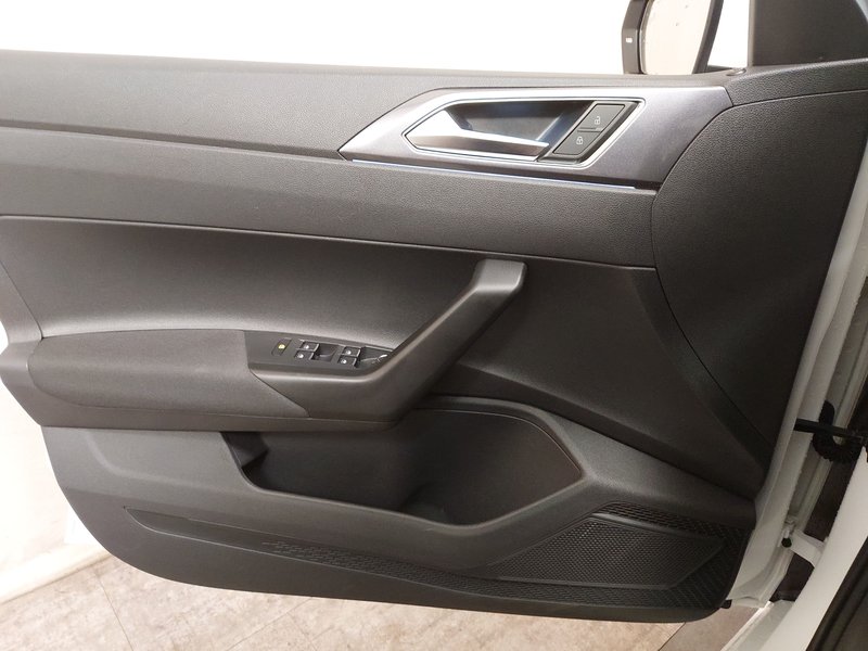 Volkswagen Polo 2.0 GTI automatik • Full LED • digitalni instrumenti — 5