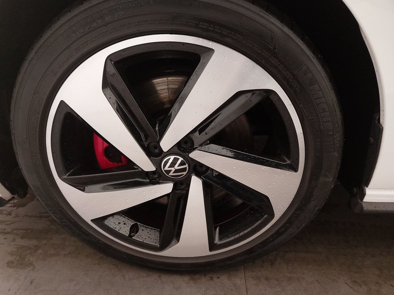 Volkswagen Polo 2.0 GTI automatik • Full LED • digitalni instrumenti — 8