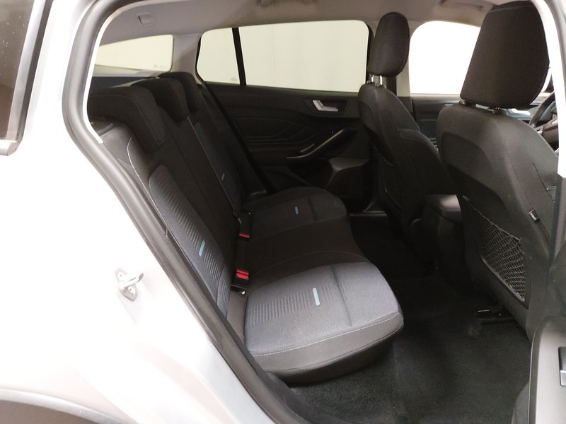 Ford Focus Turnier 1.5 EcoBlue automatik Active • Full LED • navigacija — 12