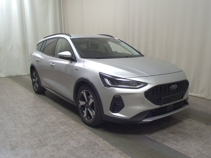 Ford Focus Turnier 1.5 EcoBlue automatik Active • Full LED • navigacija — 3
