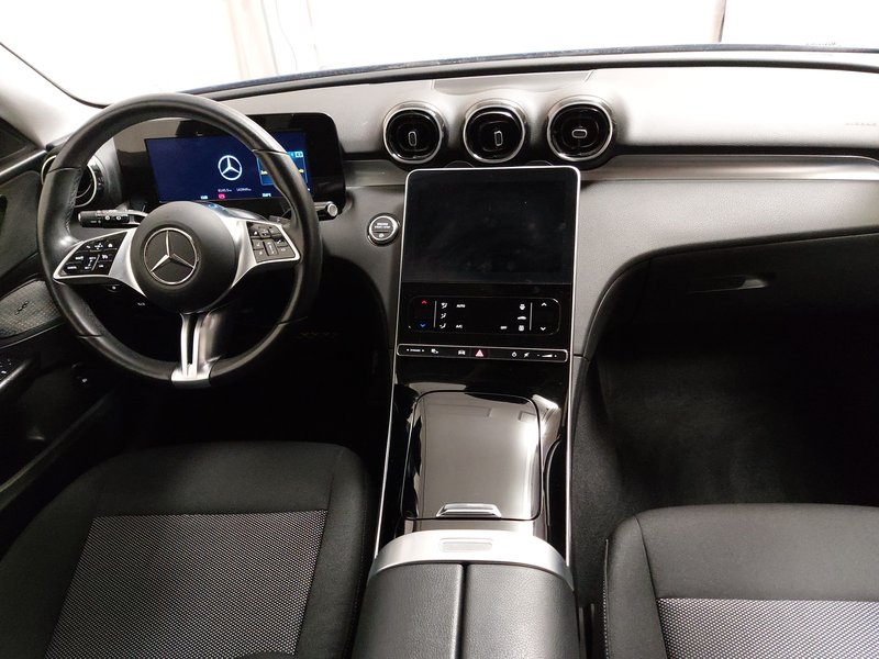 Mercedes-Benz C 200 d karavan automatik • Full LED • digitalni instrumenti — 17