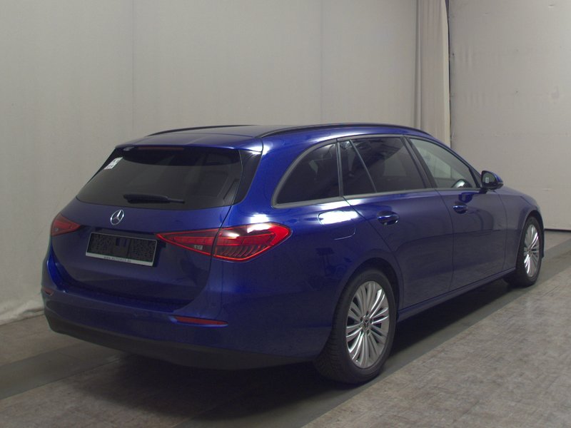 Mercedes-Benz C 200 d karavan automatik • Full LED • digitalni instrumenti — 4