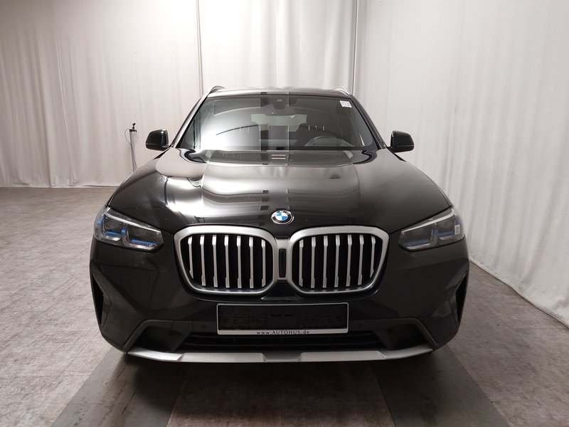 BMW X3 xDrive30i • Laser svjetla • AHK — 9