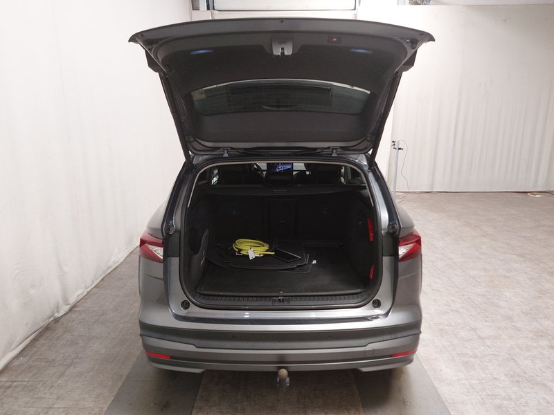 Škoda Enyaq iV 80 Loft • ACC • LED — 16