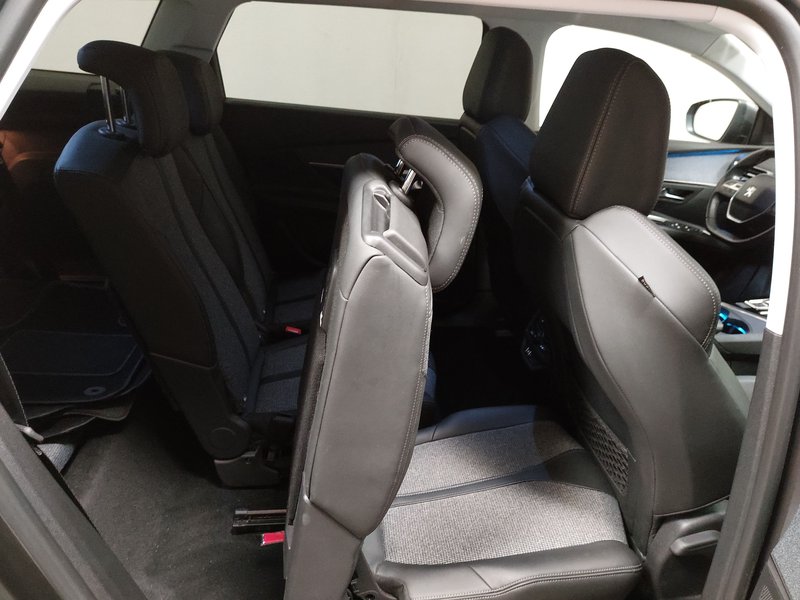 Peugeot 5008 1.5 BlueHDi 130 automatik Allure • AHK • el. peta vrata — 11