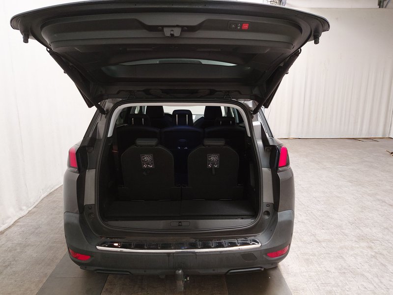 Peugeot 5008 1.5 BlueHDi 130 automatik Allure • AHK • el. peta vrata — 18