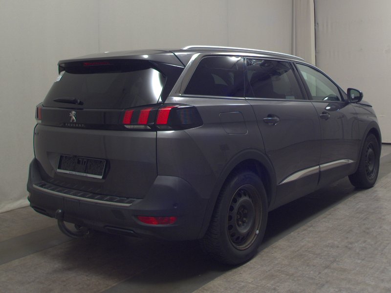 Peugeot 5008 1.5 BlueHDi 130 automatik Allure • AHK • el. peta vrata — 4