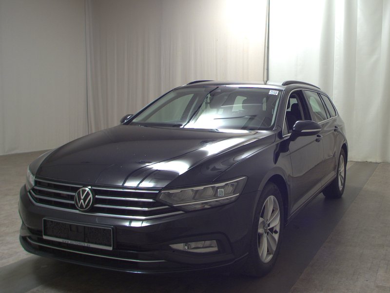 Volkswagen Passat Variant 2.0 TDI 4MOTION automatik Business • ACC — 2