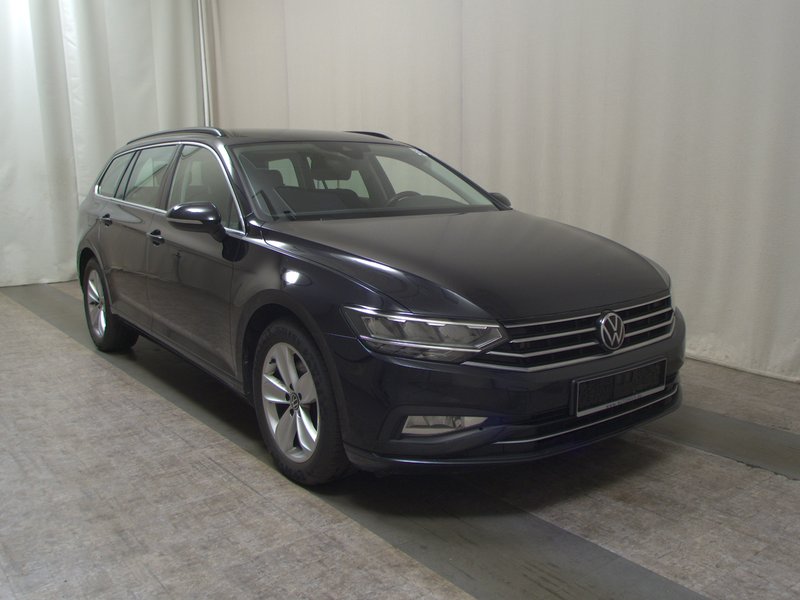 Volkswagen Passat Variant 2.0 TDI 4MOTION automatik Business • ACC — 3