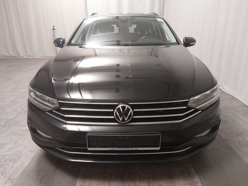 Volkswagen Passat Variant 2.0 TDI 4MOTION automatik Business • ACC — 9