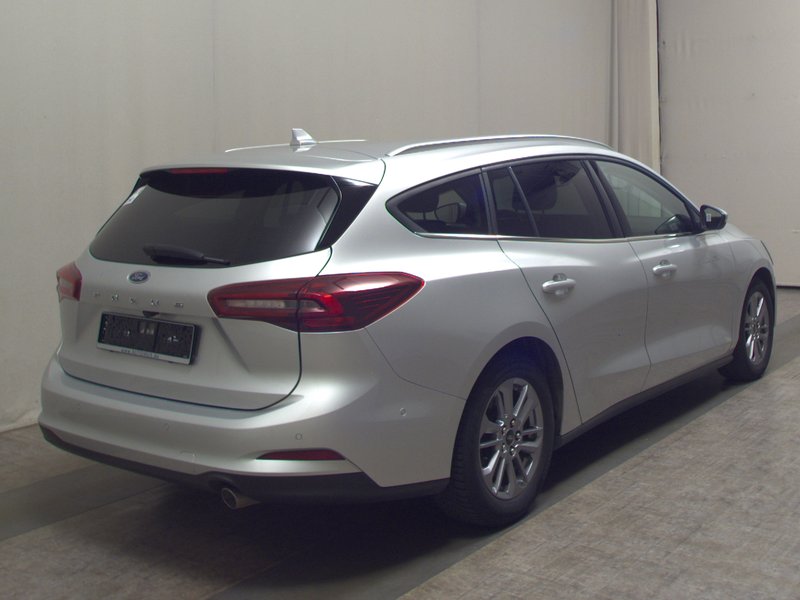 Ford Focus Turnier 1.5 EcoBlue automatik Titanium X • Kuka za vuču (AHK) — 4