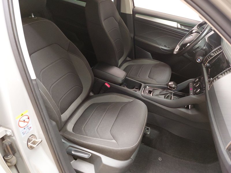 Škoda Kodiaq 2.0 TDI Ambition automatik • ACC • LED — 12