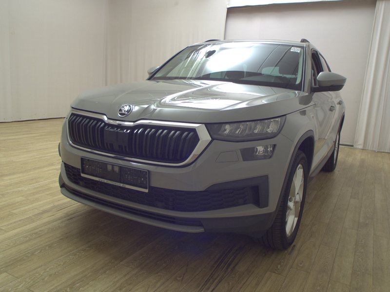 Škoda Kodiaq 2.0 TDI Ambition automatik • ACC • LED — 2
