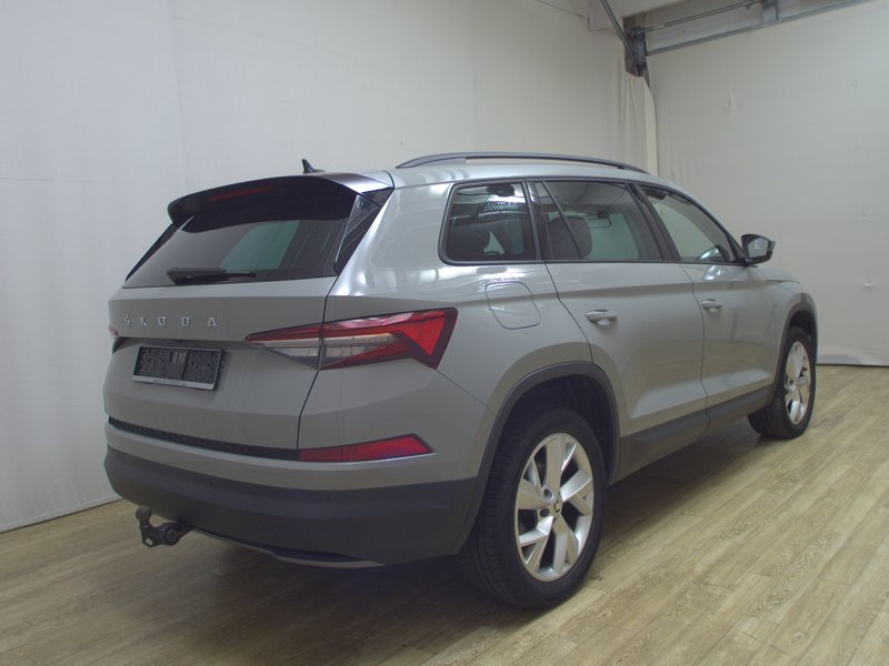 Škoda Kodiaq 2.0 TDI Ambition automatik • ACC • LED — 4