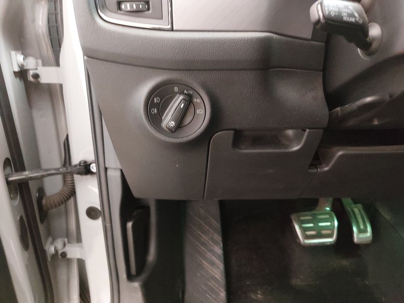 Škoda Kodiaq 2.0 TDI Ambition automatik • ACC • LED — 7