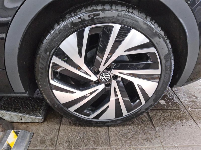Volkswagen ID.5 • AHK • panorama — 11