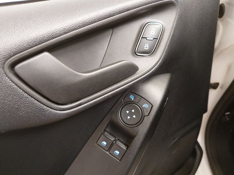 Ford Fiesta 1.0 Cool&Connect • LED — 5