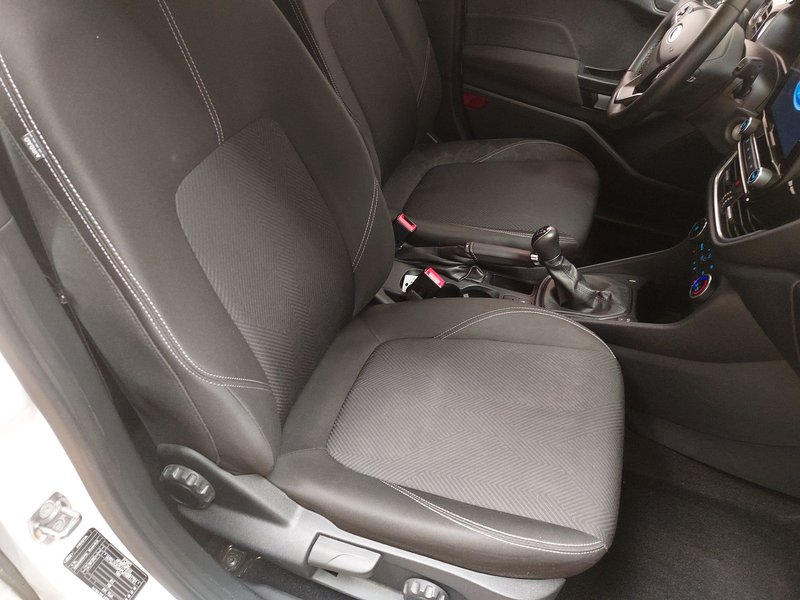 Ford Fiesta 1.0 Cool&Connect • LED — 9