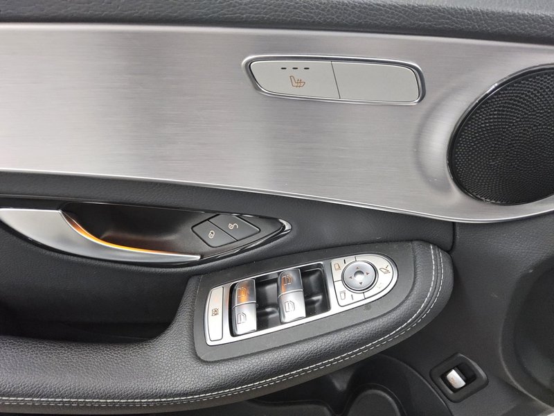 Mercedes-Benz C 180 d Avantgarde • Full LED — 9