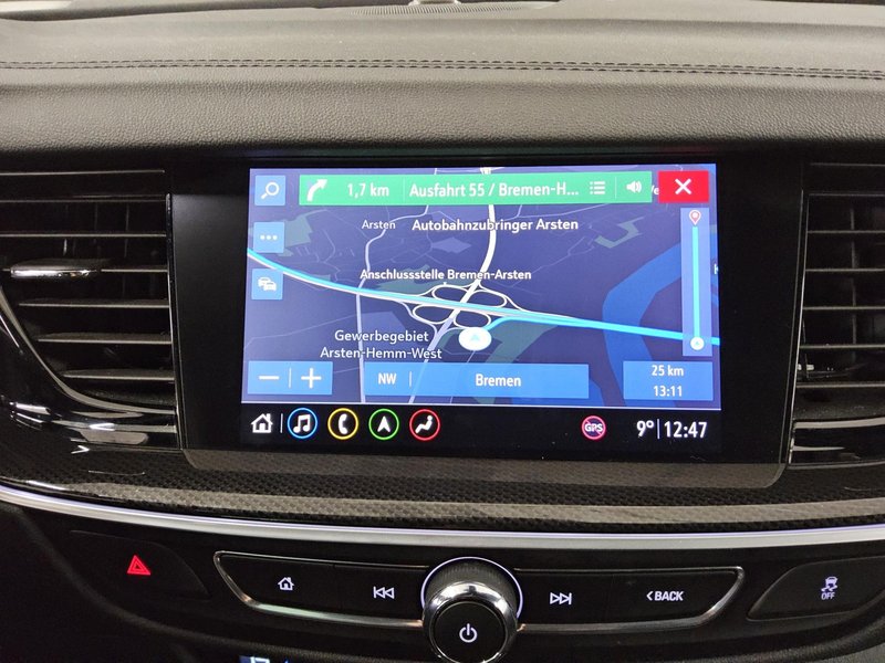 Opel Insignia ST 1.5 D Business Edition automatik • LED • navigacija — 7