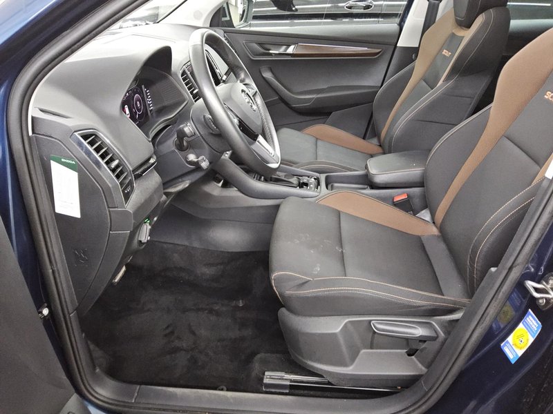 Škoda Karoq 2.0 TDI 4x4 Scout automatik • panorama • ACC — 9
