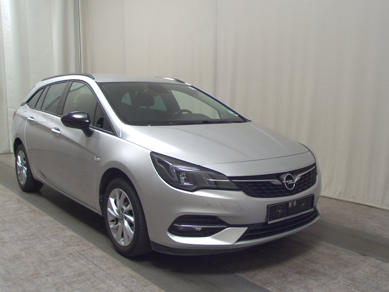 Opel Astra ST 1.2 Turbo Edition • Full LED — 3