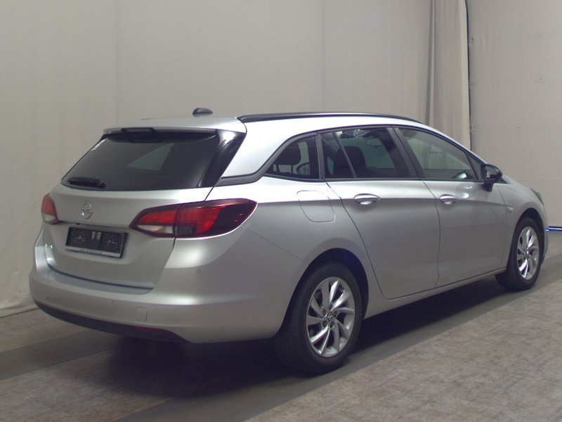 Opel Astra ST 1.2 Turbo Edition • Full LED — 4