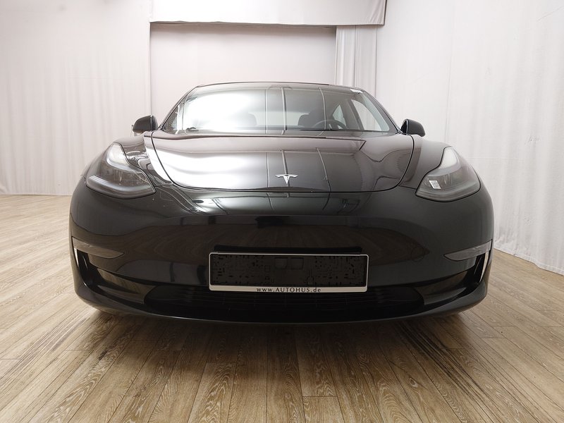 Tesla Model 3 Performance AWD • ACC • Full LED — 9